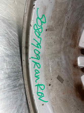 Load image into Gallery viewer, WHEEL RIM Range Rover 2009-2012 19x8 ALLOY - NW449156