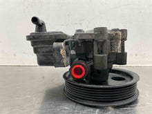 Load image into Gallery viewer, Power Steering Pump Jeep Liberty 2008 - NW449007