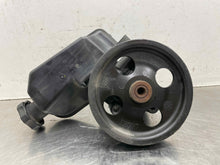 Load image into Gallery viewer, Power Steering Pump Jeep Liberty 2008 - NW449007