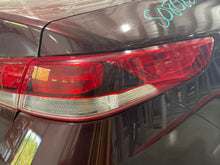 Load image into Gallery viewer, OUTER TAIL LIGHT LAMP Kia Optima 16 17 18 19 20 Right - NW449065