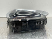 Load image into Gallery viewer, Grille BMW 550I GT 2010 - NW449877