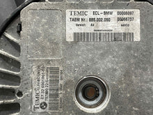 Load image into Gallery viewer, RADIATOR FAN ASSEMBLY BMW 530i 545i 525i 750i 2004 04 2005 05 2006 06 07 08 - 10 - NW449765