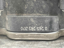 Load image into Gallery viewer, ABS ANTI-LOCK BRAKE PUMP E250 Van CLS400 CLS550 E300 E350 E400 15-17 - NW449654