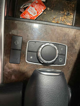 Load image into Gallery viewer, RADIO E250 Van CLS400 CLS550 E300 E350 E400 E550 E63 15-18 - NW450004