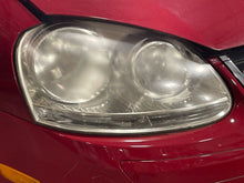 Load image into Gallery viewer, HEADLIGHT LAMP ASSEMBLY Golf Golf GTI Jetta R32 Rabbit 05-10 Right - NW449417