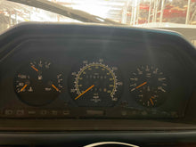 Load image into Gallery viewer, SPEEDOMETER CLUSTER E300d E320 E320 Convertible E320 Coupe 1995 - NW450819