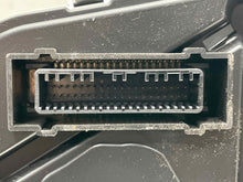 Load image into Gallery viewer, SPEEDOMETER CLUSTER Kia Sportage 2017 17 2018 18 2019 19 - NW450818