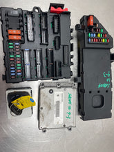 Load image into Gallery viewer, ECU ECM COMPUTER Saab 9-3 2007 07 2008 08 2009 09 10 - NW450373