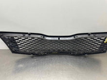 Load image into Gallery viewer, GRILLE Optima 2014 14 Upper - NW98462