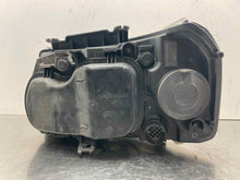 Load image into Gallery viewer, HEADLIGHT LAMP ASSEMBLY Land Rover LR2 08 09 10 Right - NW451290