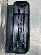 Load image into Gallery viewer, ABS PUMP Subaru Legacy 2010 10 2011 11 - NW451006