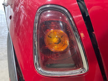 Load image into Gallery viewer, TAIL LAMP LIGHT - NW452033