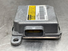 Load image into Gallery viewer, AIR BAG CONTROL MODULE COMPUTER Silverado 1500 Pickup Silverado 00-02 - NW563901