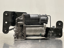 Load image into Gallery viewer, SUSPENSION AIR COMPRESSOR PUMP BMW X5 X5M X6 X6M 2007-2014 - NW452623