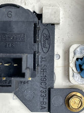 Load image into Gallery viewer, TEMPERATURE CONTROLS Ford Ranger 03 04 05 06 07 08 09 10 11 - NW452696