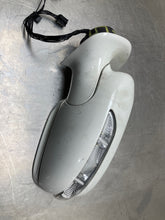 Load image into Gallery viewer, SIDE VIEW DOOR MIRROR E350 E550 E280 E300 E320 E63 07 08 09 Left - NW452822