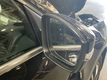 Load image into Gallery viewer, Side View Door Mirror Volkswagen Jetta 2017 - NW452826