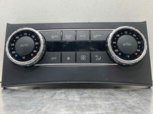 Load image into Gallery viewer, FRONT TEMPERATURE CONTROLS C250 C300 C350 C63 CLS400 CLS63 12-16 - NW453330