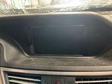 Load image into Gallery viewer, INFO-GPS SCREEN CLS550 CLS63 E350 E550 E63 10 11 12 13 - NW453792