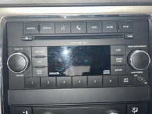 Load image into Gallery viewer, Radio GRAND CHEROKEE 2011 - NW454035