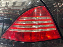 Load image into Gallery viewer, TAIL LIGHT LAMP ASSEMBLY S350 S430 S500 S55 S600 S65 SL500 03-06 Left - NW454465