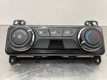 Load image into Gallery viewer, Temperature Controls Ford Explorer 2015 - NW454311