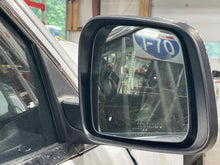 Load image into Gallery viewer, Side View Door Mirror GRAND CHEROKEE 2015 - NW454617