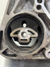 Load image into Gallery viewer, TRANSFER CASE BMW X3 2007 07 2008 08 2009 09 2010 10 Auto - NW455363