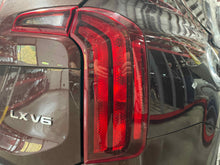 Load image into Gallery viewer, Tail Lamp Light Kia Telluride 2020 - NW455373