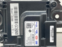 Load image into Gallery viewer, TRANSFER CASE CONTROL MODULE COMPUTER Kia Telluride 20 21 22 - NW455058