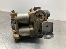 Load image into Gallery viewer, ABS PUMP MERCEDES 190 300D 300E 400E 1986 87 88 89 - 93 - NW455000