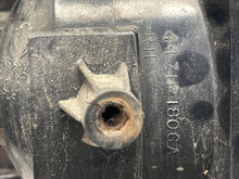 Load image into Gallery viewer, OUTER TAIL LIGHT LAMP Explorer Explorer Sport Trac 06-10 Right - NW455822