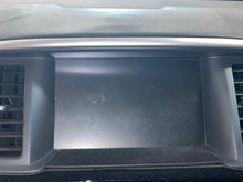 Load image into Gallery viewer, INFO-GPS SCREEN Infiniti QX60 Nissan Pathfinder 2017 17 - NW455664