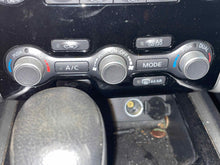 Load image into Gallery viewer, FRONT TEMPERATURE CONTROLS Nissan Pathfinder 13 14 15 16 17 - NW455657