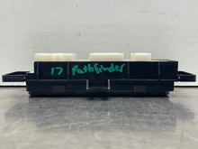Load image into Gallery viewer, REAR TEMPERATURE CONTROLS Nissan Pathfinder 13 14 15 16 17 - NW455658