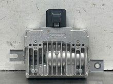 Load image into Gallery viewer, FUEL PUMP CONTROL MODULE COMPUTER Evoque LR2 LR4 Range Rover Sport 10-16 - NW455511