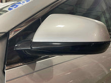 Load image into Gallery viewer, Side View Door Mirror Cadillac SRX 2016 - NW455965