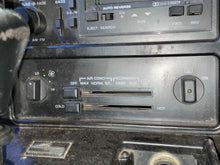 Load image into Gallery viewer, Temperature Controls Chevrolet Corvette 1986 - NW456512