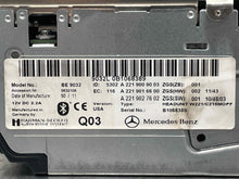 Load image into Gallery viewer, Radio Mercedes-Benz SL500 2010 - NW456609