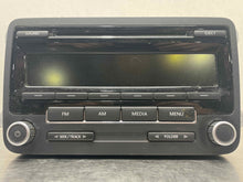 Load image into Gallery viewer, CD PLAYER RADIO Volkswagen Beetle Jetta Passat 11 12 13 14 - NW456610