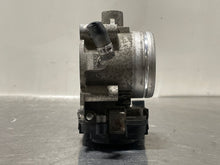 Load image into Gallery viewer, THROTTLE BODY Vw Beetle Jetta Rabbit 05 - 07 - NW456675
