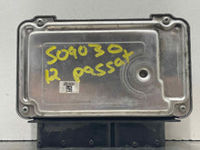 Load image into Gallery viewer, ECU ECM COMPUTER Passat 2012 12 2.5L Auto - NW456423