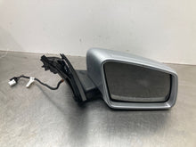 Load image into Gallery viewer, SIDE VIEW DOOR MIRROR C250 C300 C350 C63 2010 10 2011 11 Right - NW457308