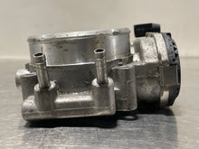 Load image into Gallery viewer, Throttle Body Hyundai Equus 2014 - NW457611