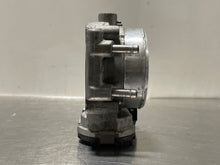 Load image into Gallery viewer, Throttle Body Hyundai Equus 2014 - NW457611
