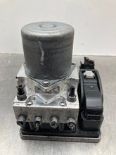 Load image into Gallery viewer, ABS Pump BMW 530I 2017 - NW458065
