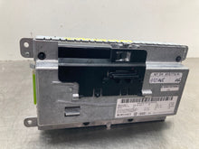 Load image into Gallery viewer, INFO-GPS SCREEN Audi A4 S4 2006 06 2007 07 - NW458984