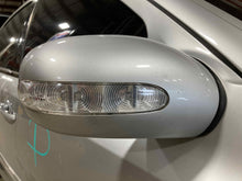 Load image into Gallery viewer, SIDE VIEW MIRROR E320 E500 E55 E350 03 04 05 06 Right - NW459370