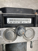 Load image into Gallery viewer, ABS Pump Pontiac G8 2009 - NW459550
