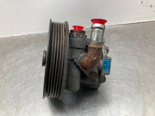 Load image into Gallery viewer, Power Steering Pump Pontiac G8 2009 - NW460071